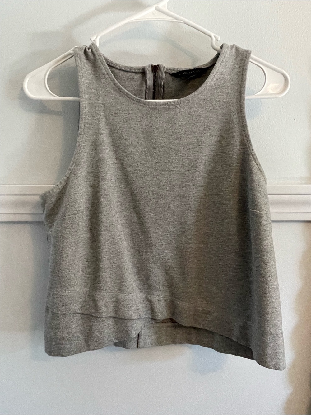 Banana republic crop Sleeveless Gray Crop Tank Top - Women's